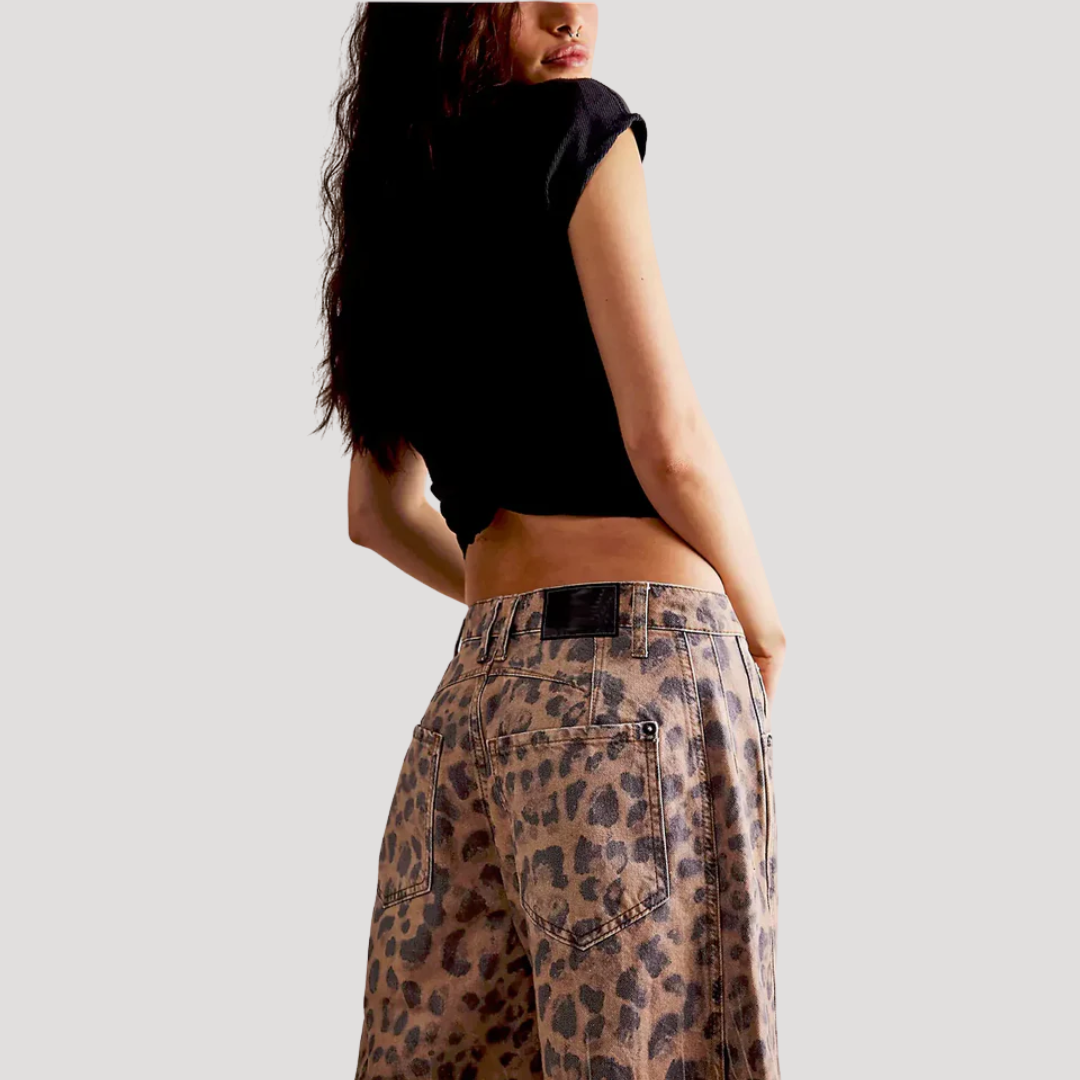 Bella Women’s Jeans featuring a stylish loose barrel leg design, perfect for casual outings and comfortable everyday wear. 3