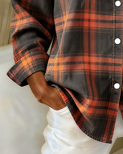Chic checked shirt for men featuring a stylish notched lapel design, perfect for casual or smart-casual occasions. 3
