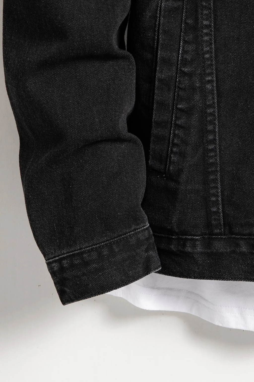 Dapper Men’s Jacket featuring a classic fit and stylish button closure design, perfect for formal and casual occasions. 3