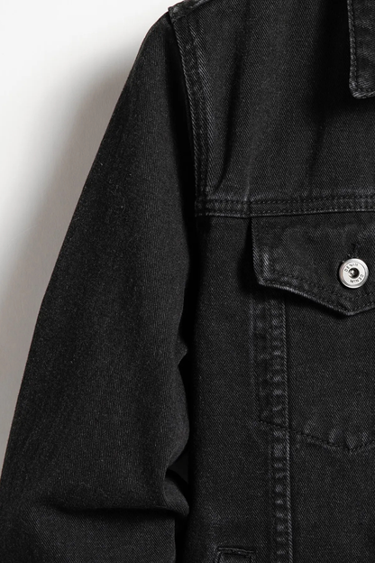 Dapper Men’s Jacket featuring a classic fit and stylish button closure design, perfect for formal and casual occasions. 6