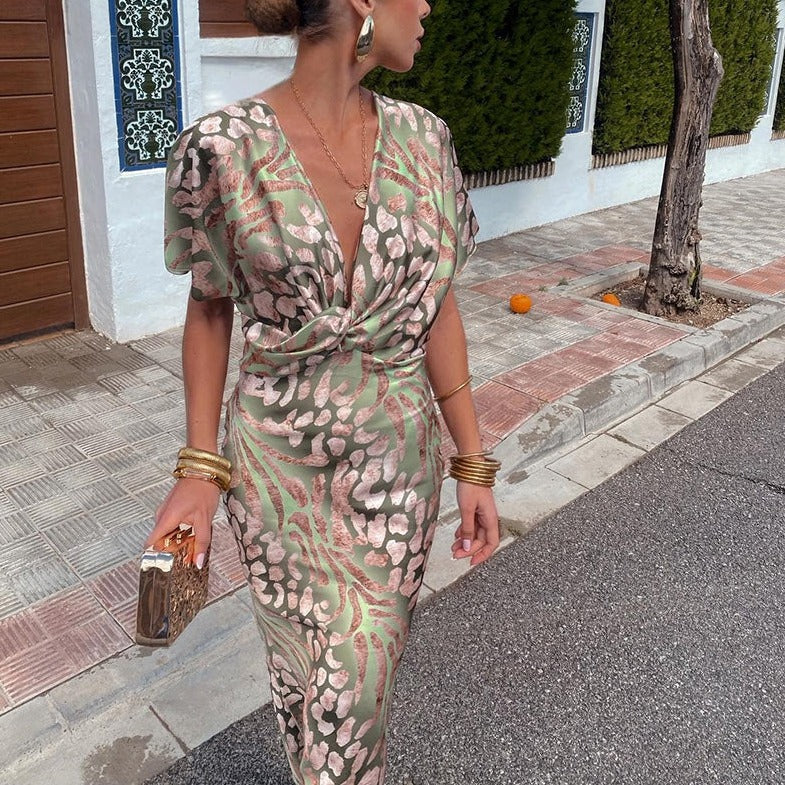 Elysia Women's A-Line Dress featuring a sleeveless design and elegant silhouette, perfect for summer outings and special occasions. 2