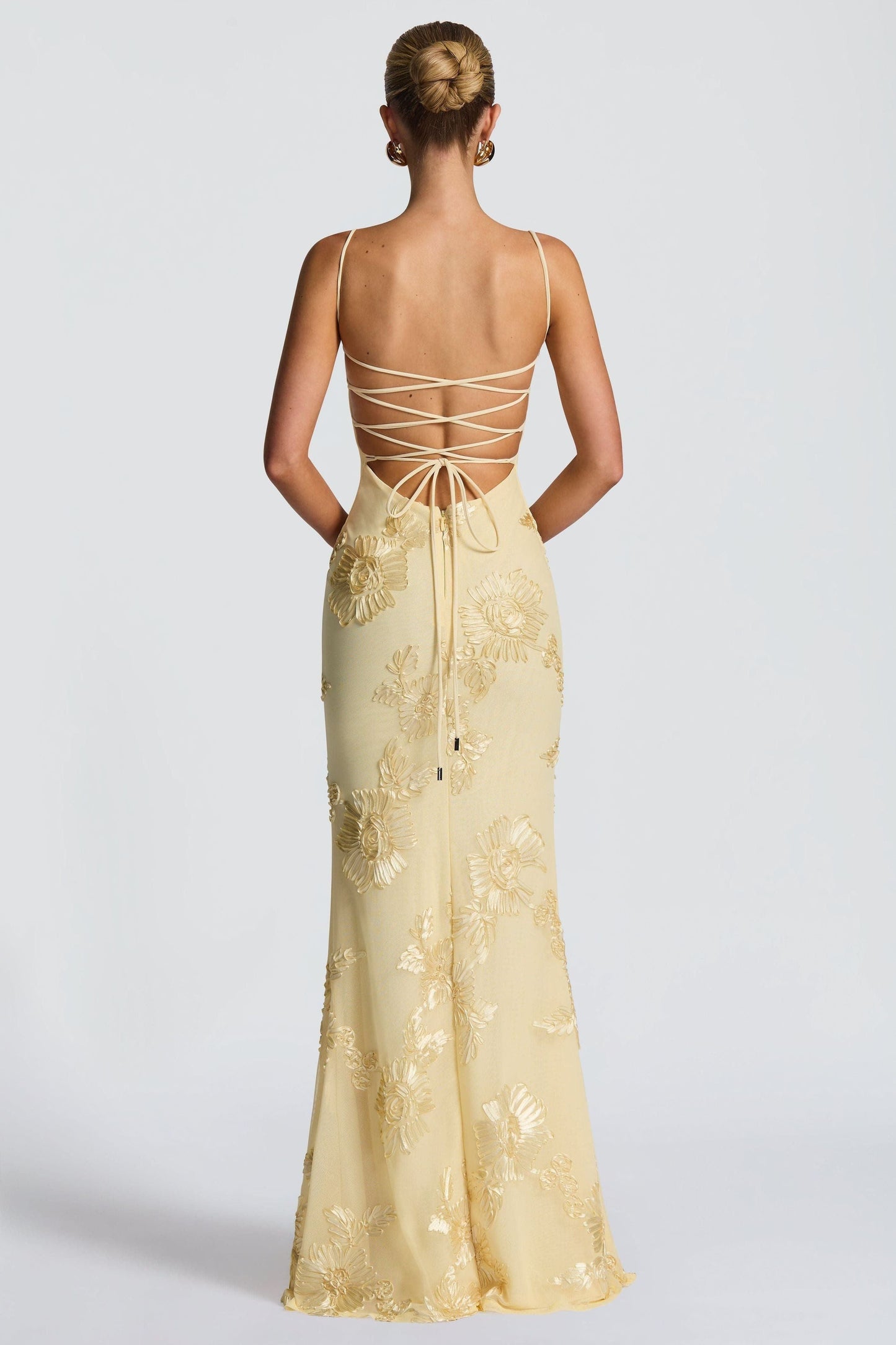 Flora Women’s Dress featuring a flattering sweetheart neckline adorned with elegant gold floral embroidery, perfect for special occasions and summer events. 4