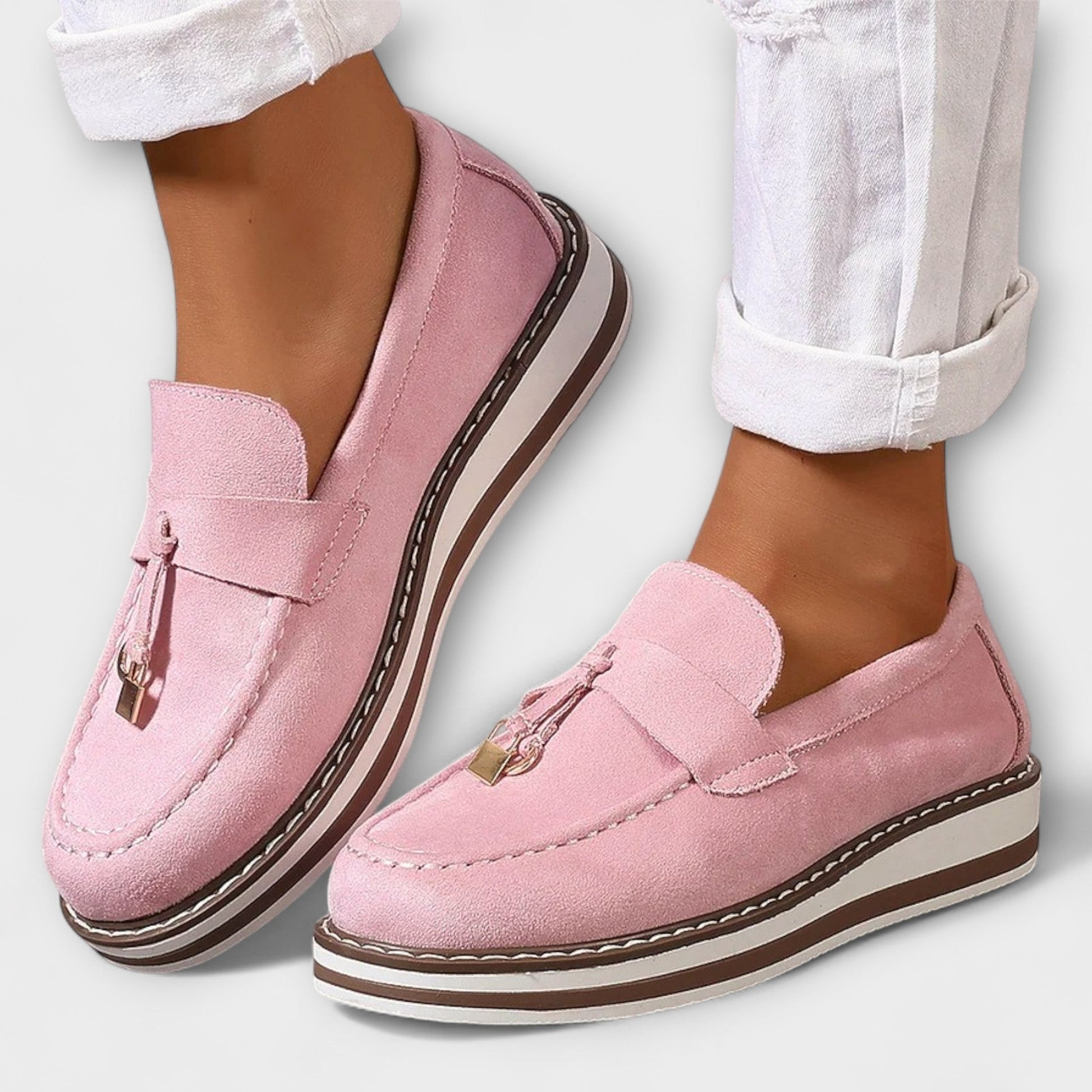 Hanna Women’s Loafers featuring a classic round-toe design and slip-on convenience, perfect for casual and professional settings. 1
