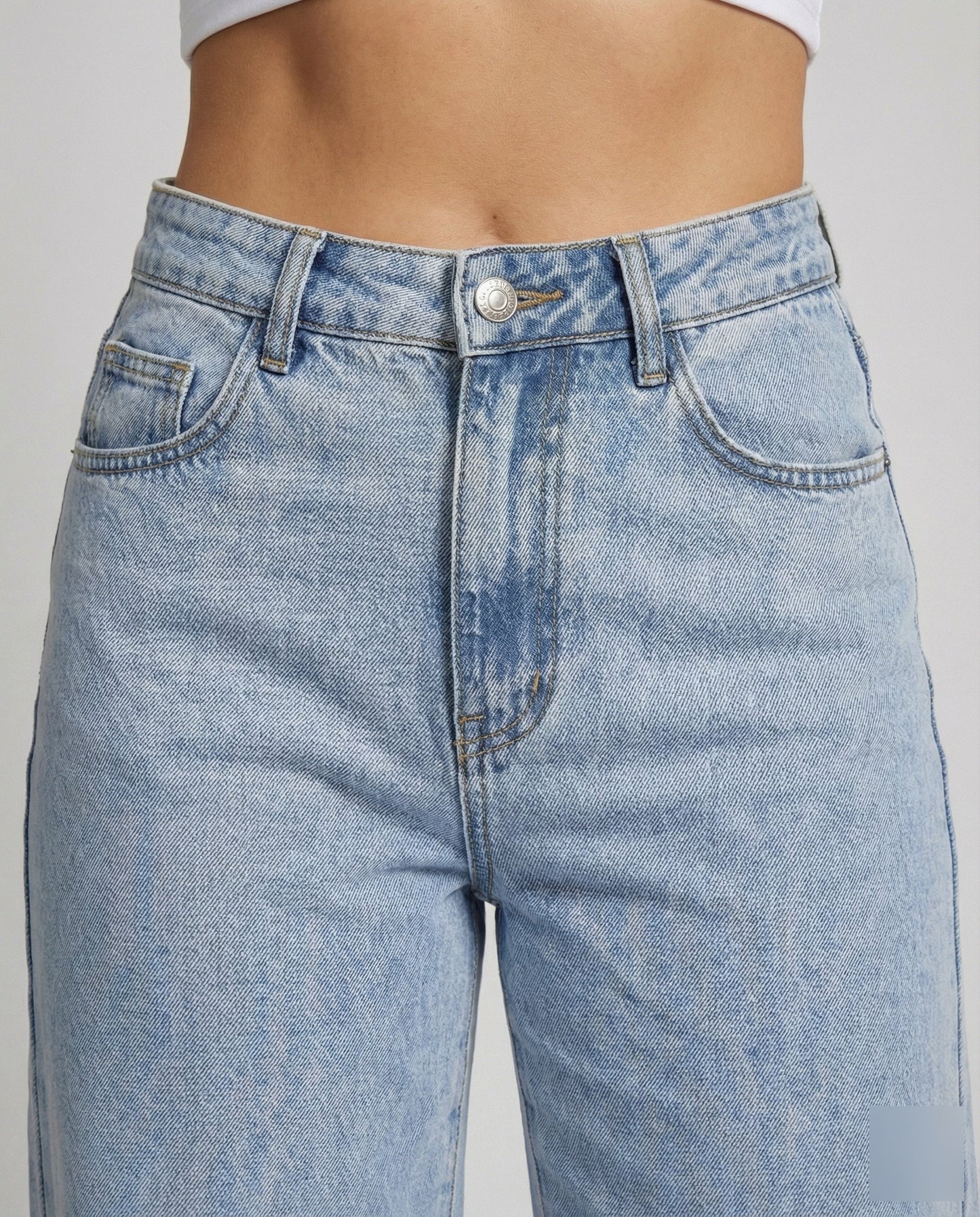 Harper Women’s Flare Jeans with High Waist and Wide Leg Design 3