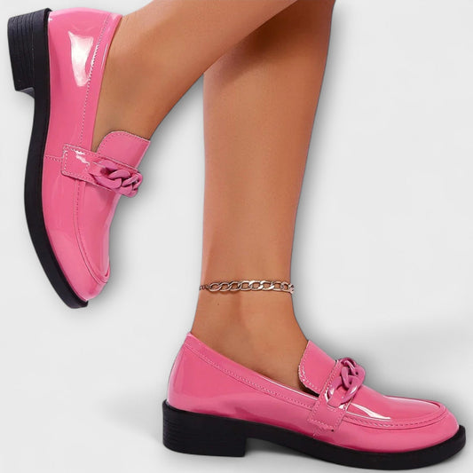 Lorie Women’s Casual Loafers featuring a round-toe design, ideal for everyday wear, with a focus on lightweight comfort and stylish versatility. 0
