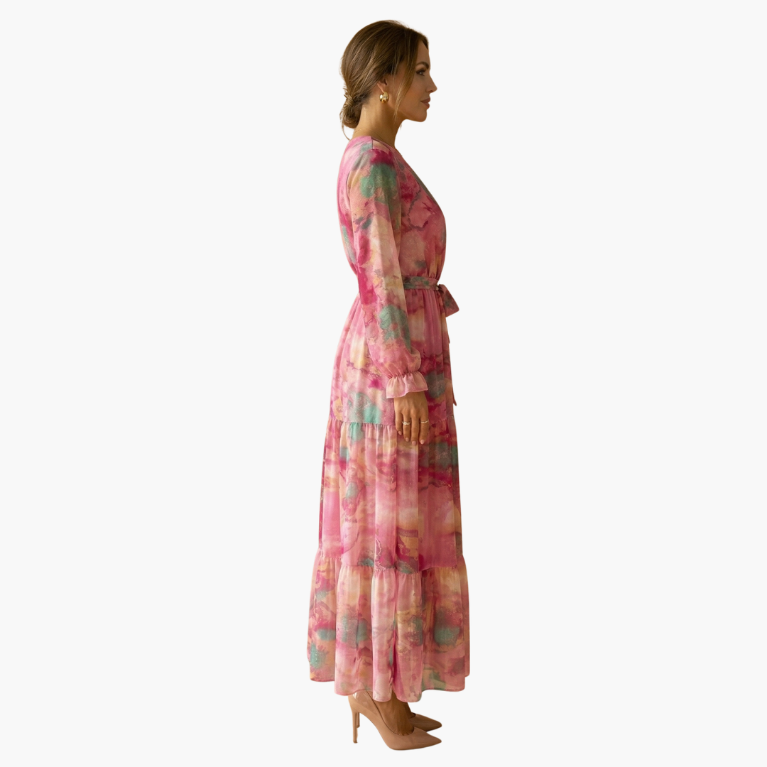 Luna Women’s Maxi Dress featuring long sleeves and a relaxed fit, perfect for summer fashion. 2