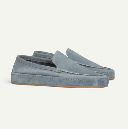 Luxe men's loafers featuring a soft cushioned sole and a stylish slip-on design, perfect for casual and formal occasions. 9