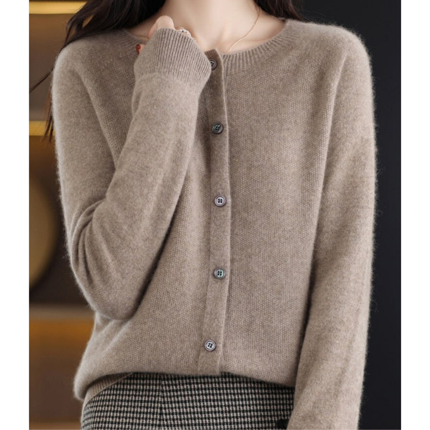 Luxe women's cardigan featuring an elegant O-neck design and full button closure, perfect for achieving effortless style in any season. 9