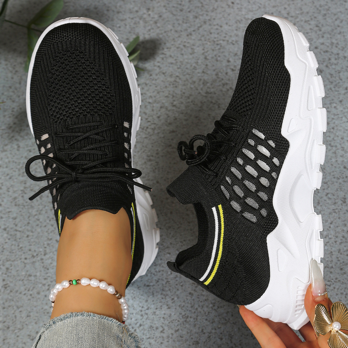 Mica Women’s Sneakers featuring a wide toe box and arch support for enhanced comfort and style. 1
