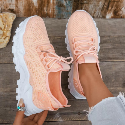 Mica Women’s Sneakers featuring a wide toe box and arch support for enhanced comfort and style. 4