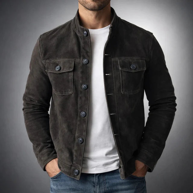 Noble men's jacket featuring a stylish military accent and two functional pockets, perfect for both casual and formal occasions. 3