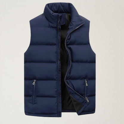 Noble men's vest featuring a modern cut, designed for style and comfort, equipped with practical pockets for everyday convenience. 1