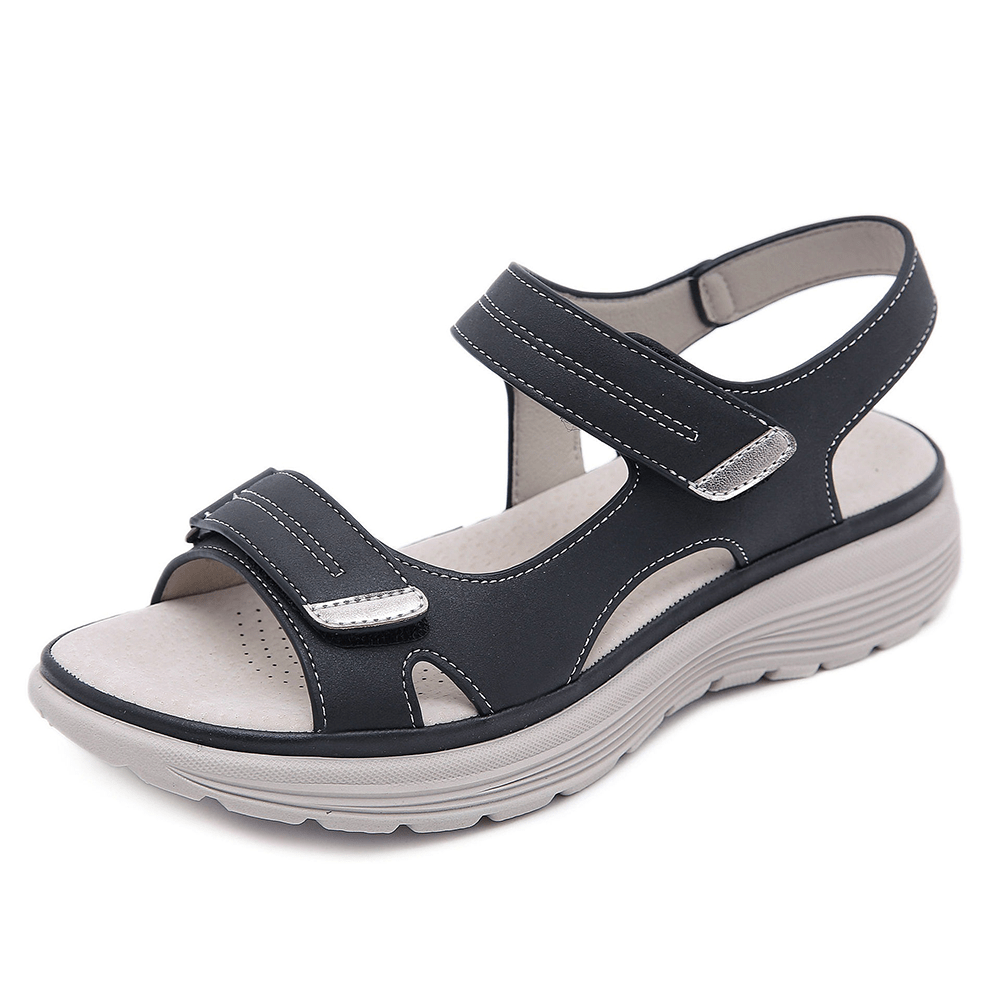 Oasis Women’s Sandals featuring arch support and a cushioned sole, designed for all-day comfort and style. 0