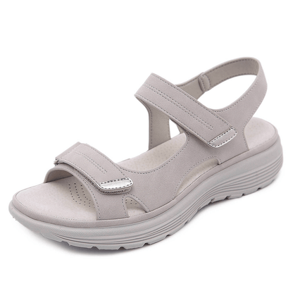 Oasis Women’s Sandals featuring arch support and a cushioned sole, designed for all-day comfort and style. 2