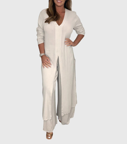 Olive women’s loungewear set featuring wide-leg pants and a long blouse for comfortable and stylish relaxation. 0