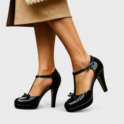 Oriah Women’s Heels featuring a padded insole and solid heel design, perfect for all-day comfort and stylish wear. 7