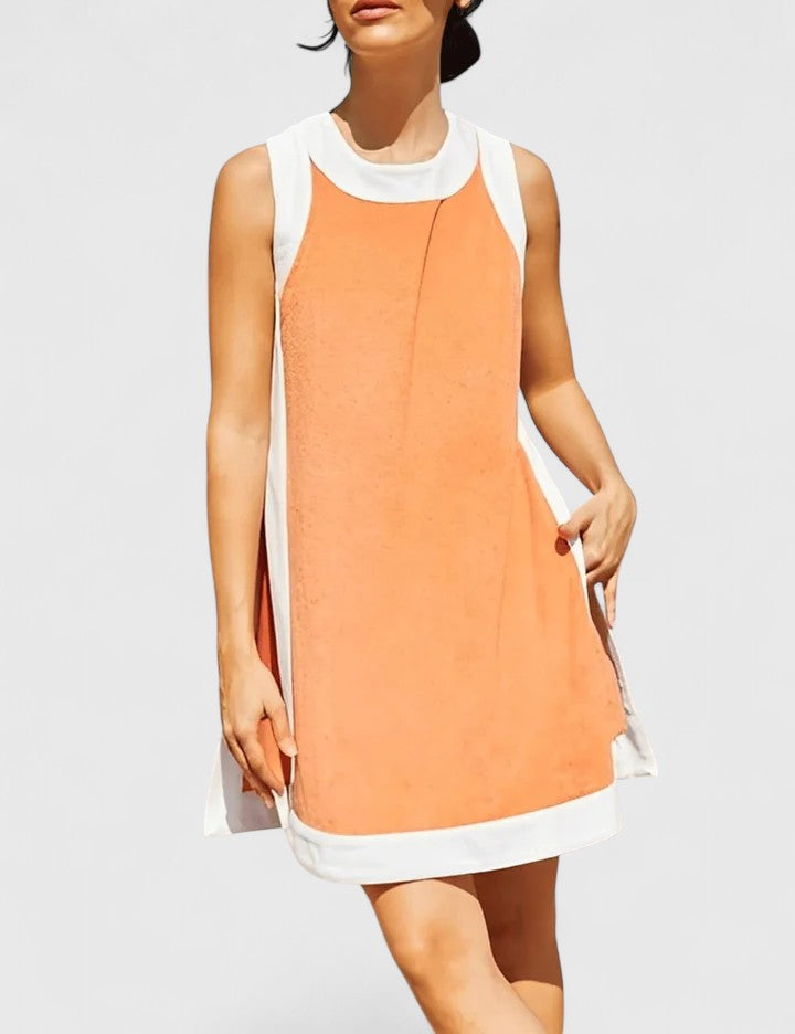 Reese Women’s Summer Co-Ord featuring a vibrant colourblock design, perfect for warm weather, complete with convenient side pockets for added functionality. 4