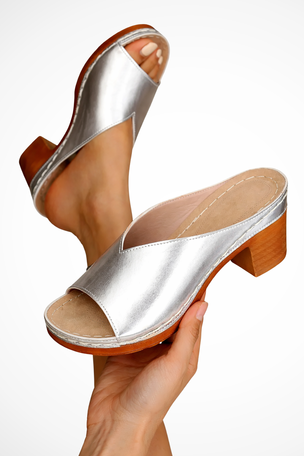 Rosa Women’s Mules featuring an open toe and stylish block heel design, perfect for chic casual or dressy occasions. 4