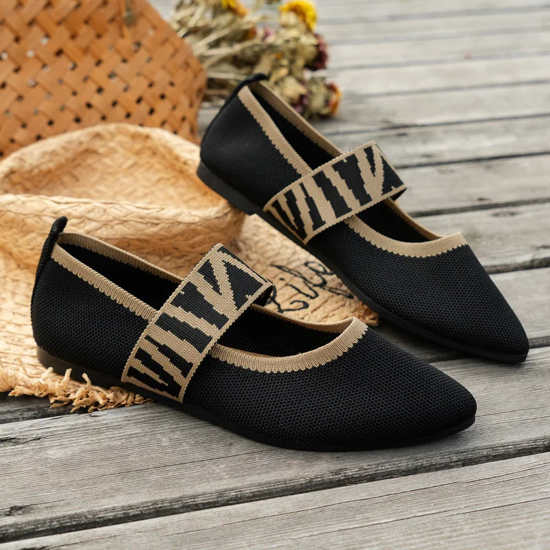 Sleek women’s flat shoes featuring orthopedic support and a lightweight design, perfect for all-day comfort and style. 6