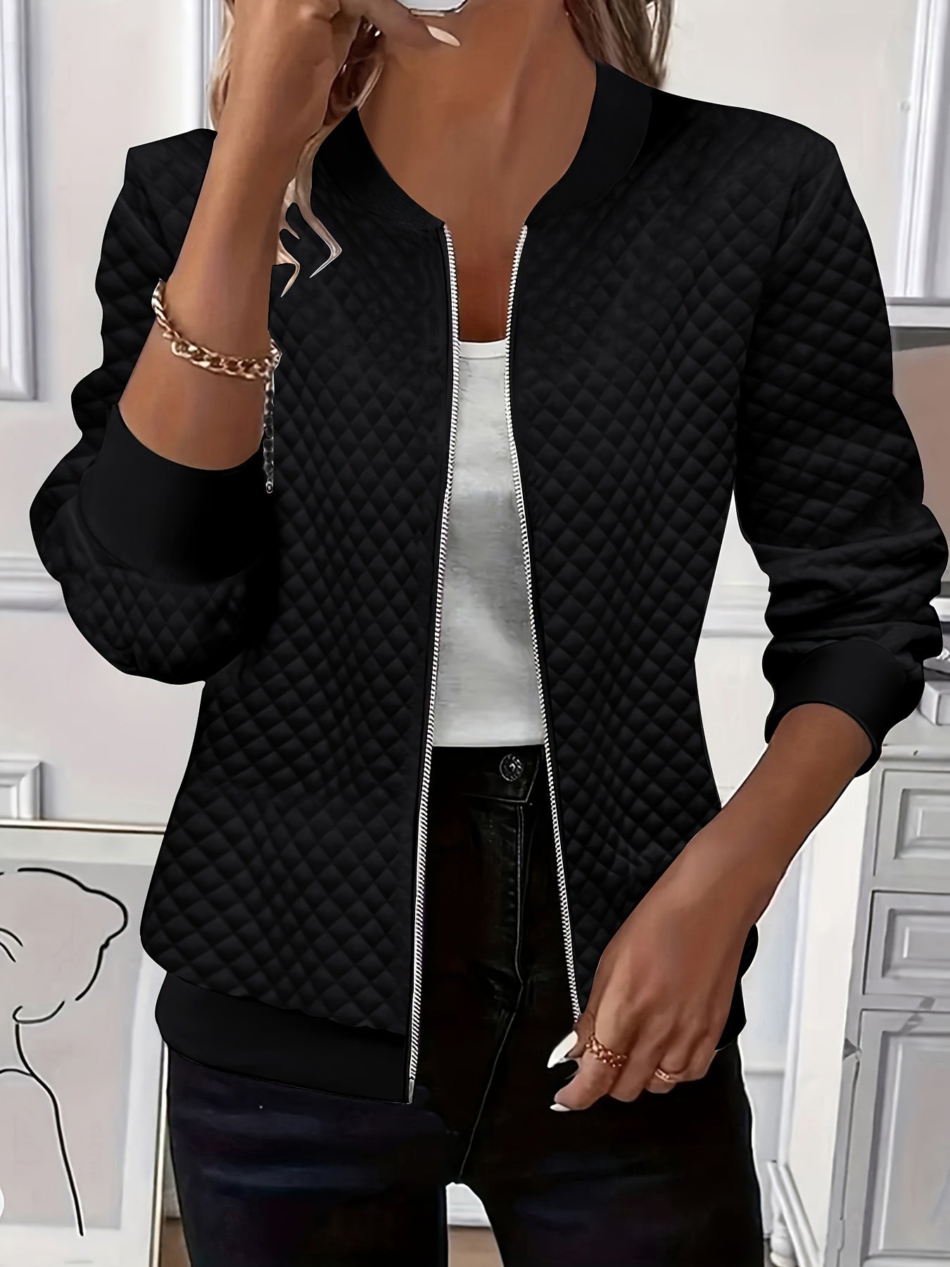 Susannah Women's Quilted Jacket featuring a textured diamond pattern and a relaxed fit, perfect for stylish warmth and comfort. 2
