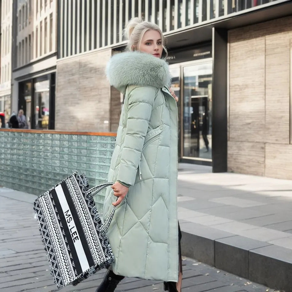 Tahlia Women’s Winter Coat featuring an adjustable hood and deep pockets, designed for ultimate warmth and comfort during cold weather. 2