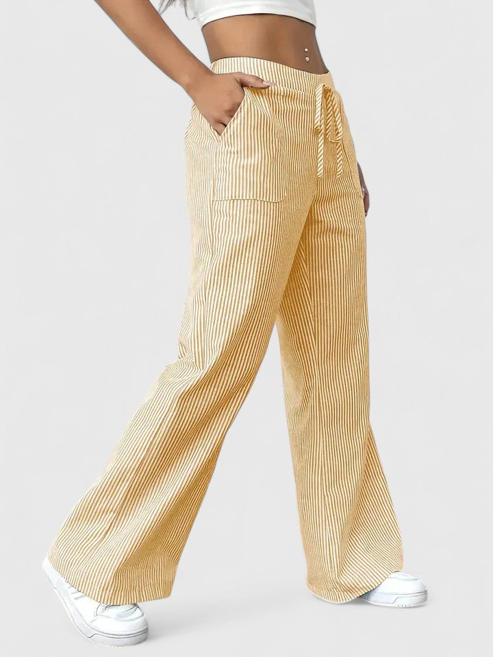 Talia Women’s Trousers featuring an adjustable waist and stylish wide-leg design for comfort and versatility. 10