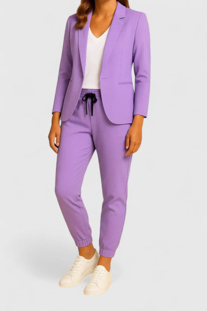 Elegant Trisha women's suit featuring a tailored jacket and matching pants, perfect for professional and formal occasions. 7