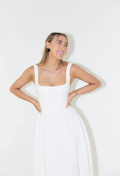 Women’s Maxi Dress Sleeveless Square Neck with Flared Skirt