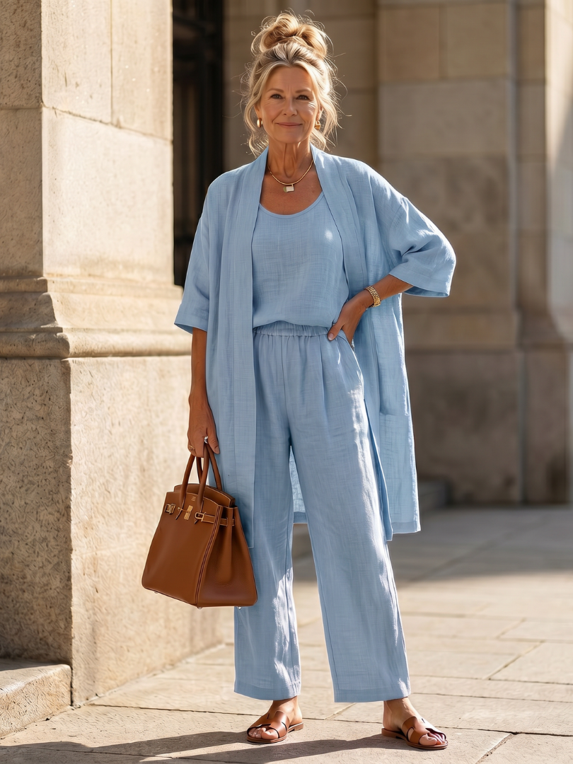 Yara Women’s Loungewear Set featuring a relaxed fit top and wide leg pants, perfect for comfort and style at home. 11